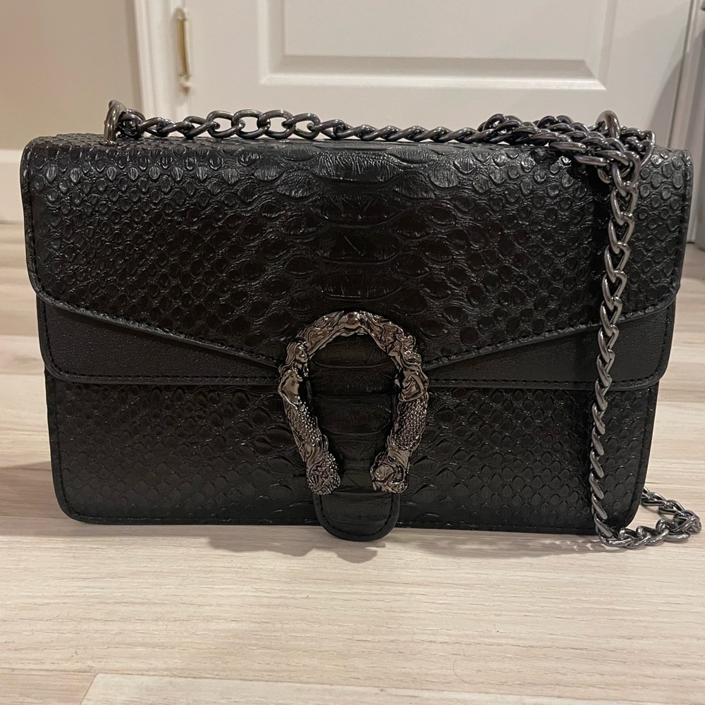 Black crossbody